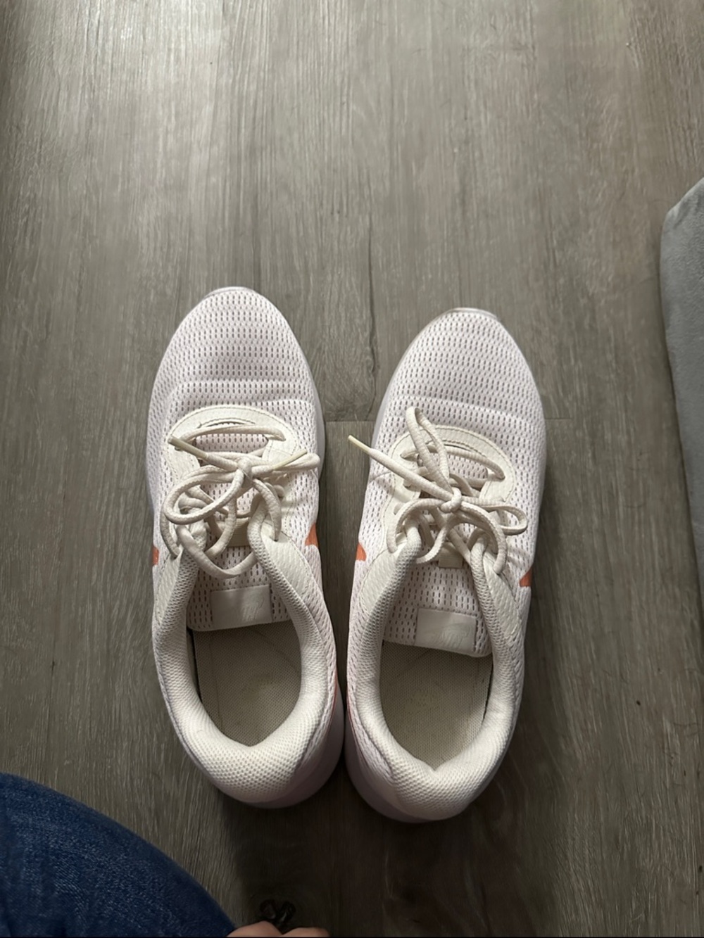 Nike White Mesh Sneakers with Peach Swoosh